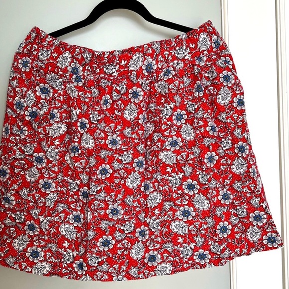 Loft Skirts | Red Floral Printed Mini Skirt - Loft Size M | - Picture 1 of 8